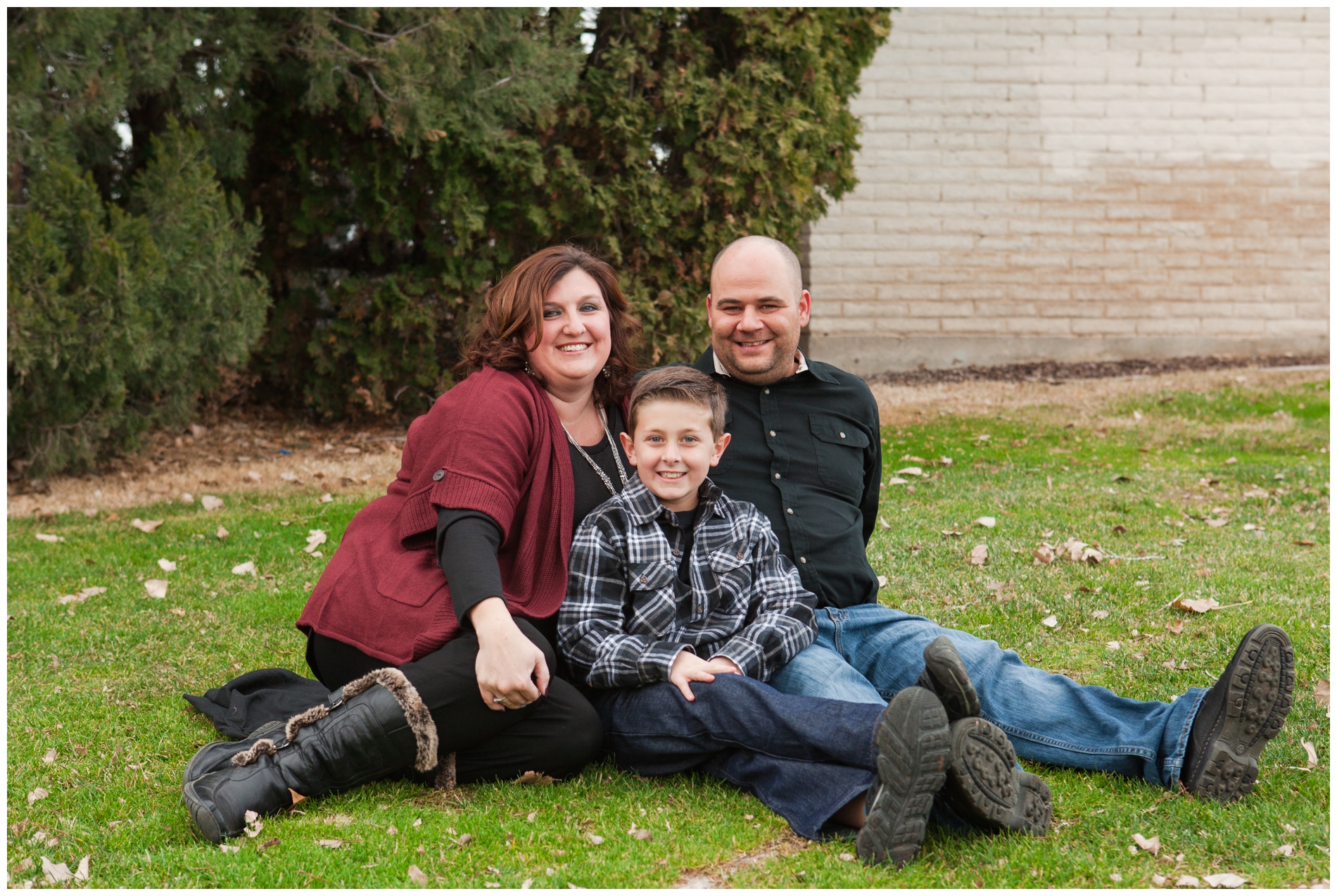 Fall family pictures at Beck-Kiwanis Park in Ontario