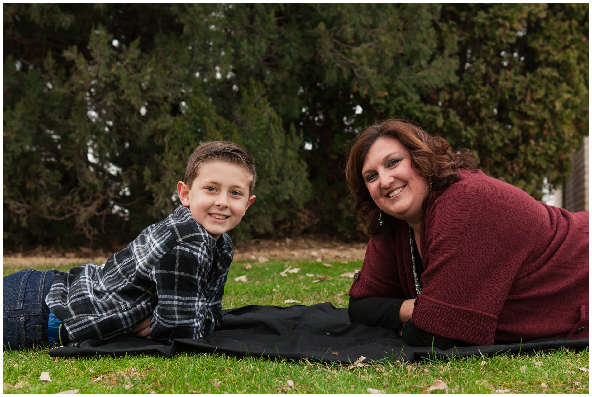 Fall family pictures at Beck-Kiwanis Park in Ontario