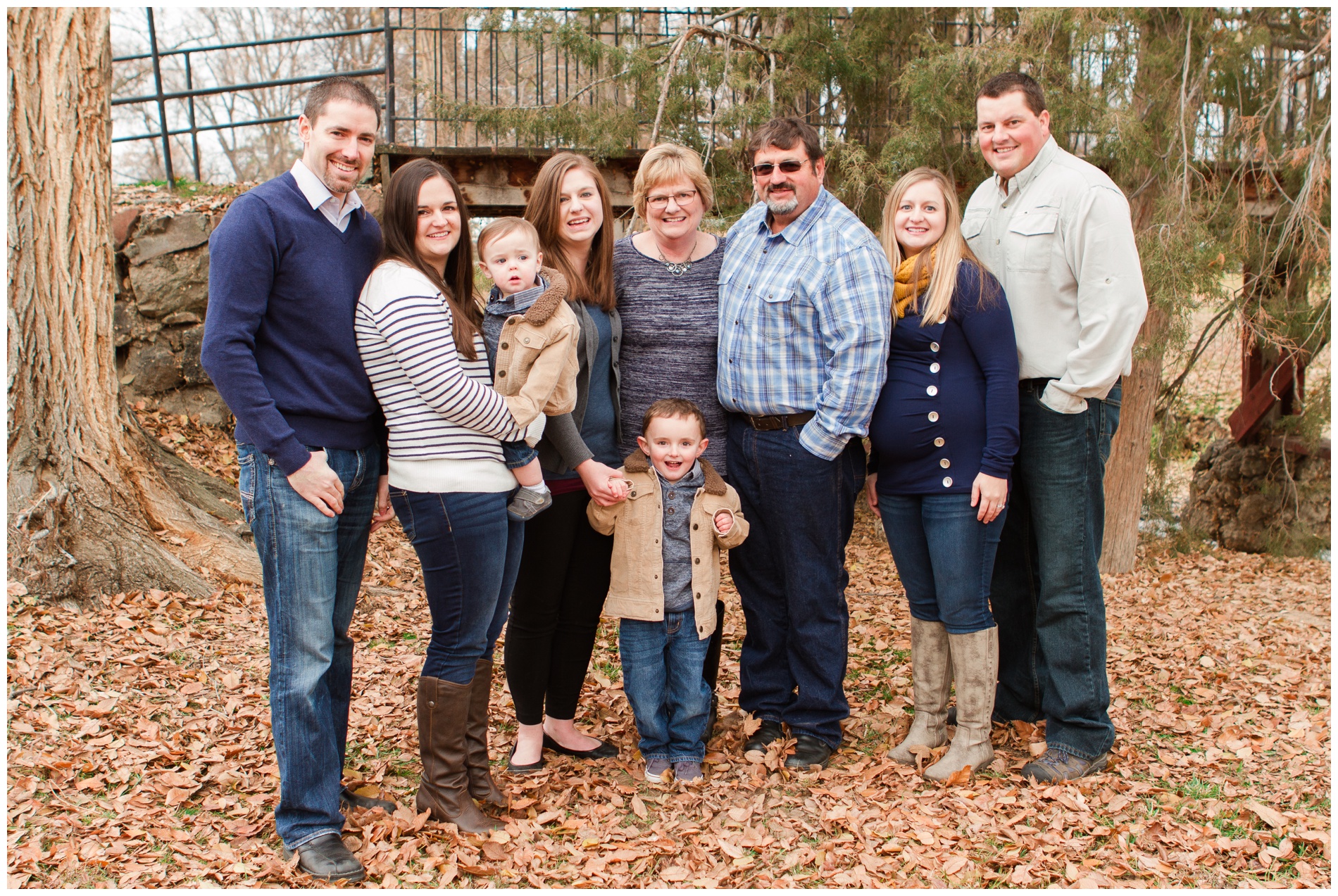 Family portraits at Kiwanis Park in Payette