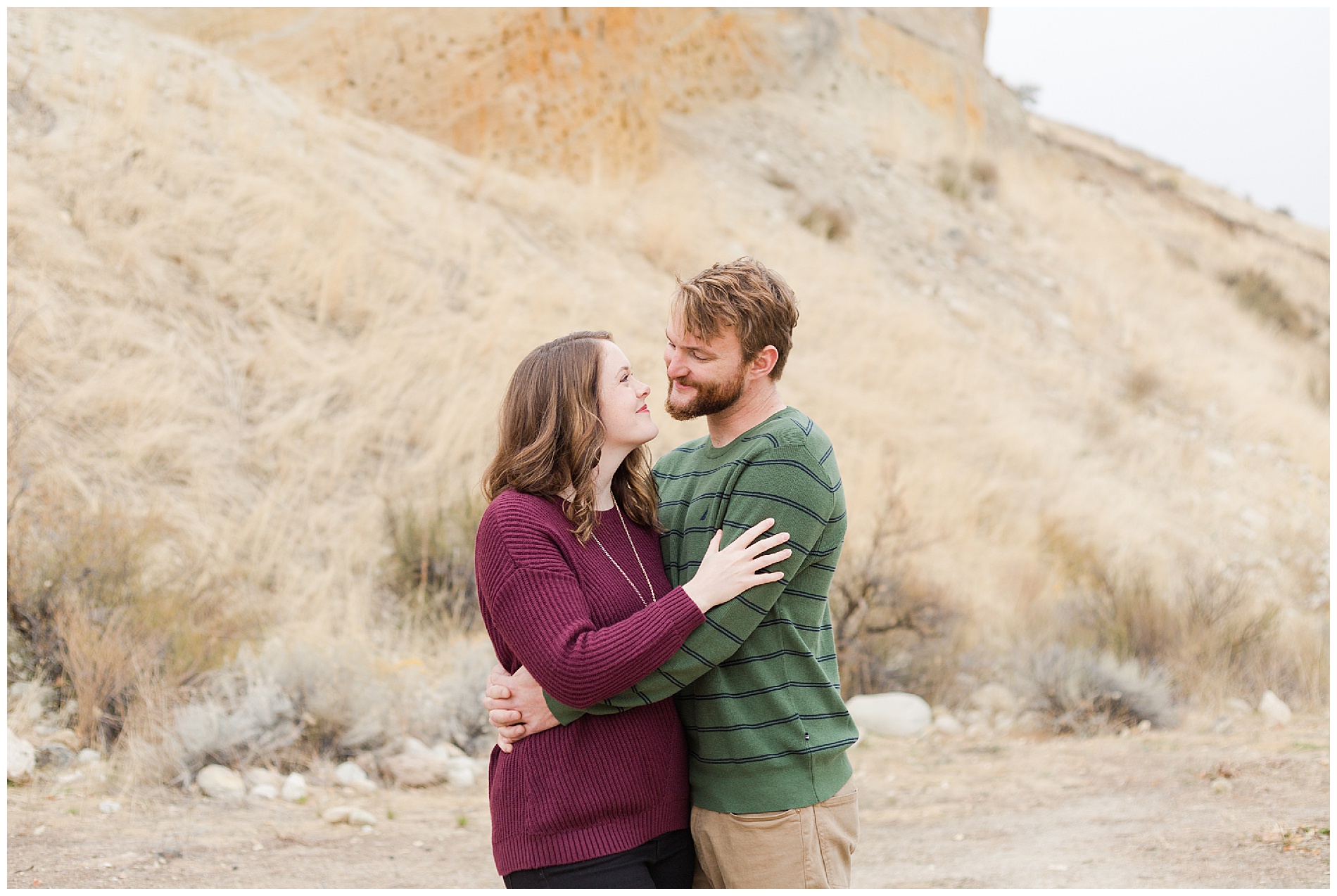 Fall engagement photos in Boise's Military Reserve | Robin Wheeler Photography