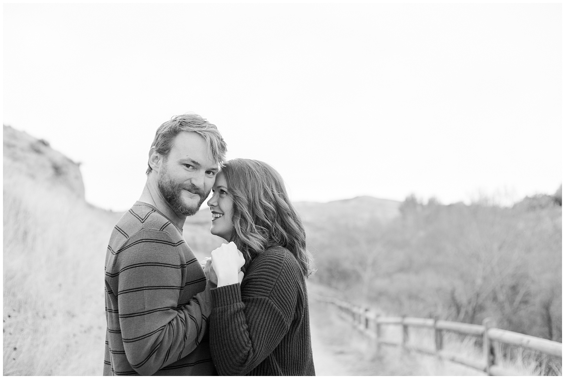 Fall engagement photos in Boise's Military Reserve | Robin Wheeler Photography