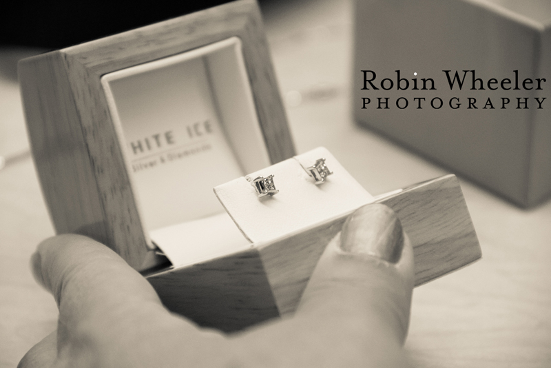 Bride's earrings in a box, Ontario, Oregon