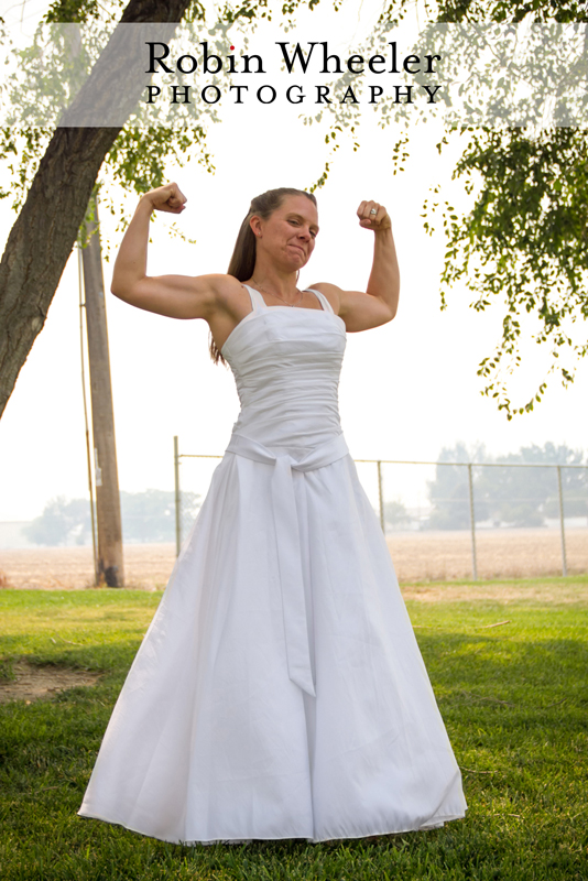 Bride flexing her muscles, Ontario, Oregon