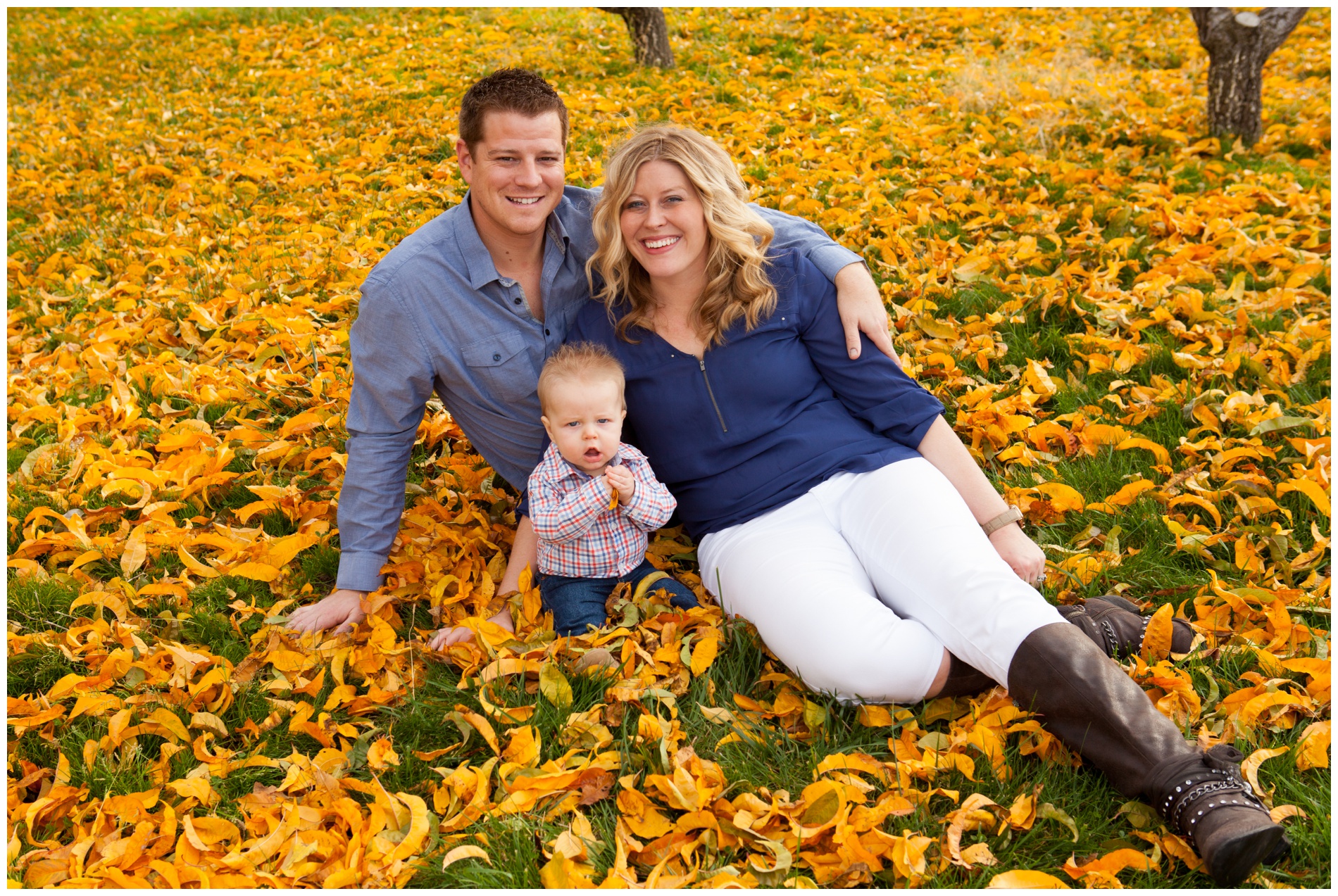 Fall family pictures in a pear orchard near Payette, Idaho