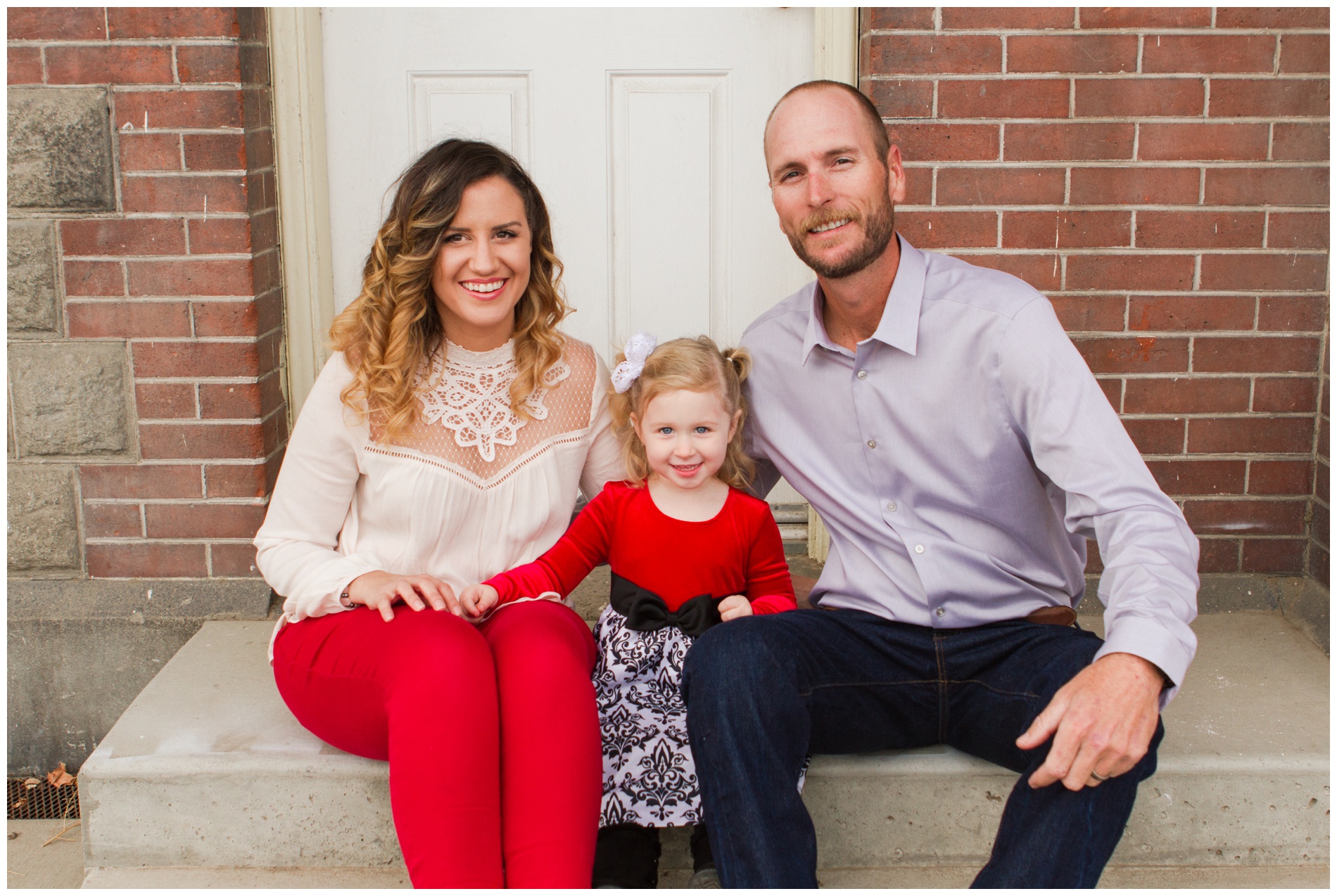 Family pictures by the Ontario train depot