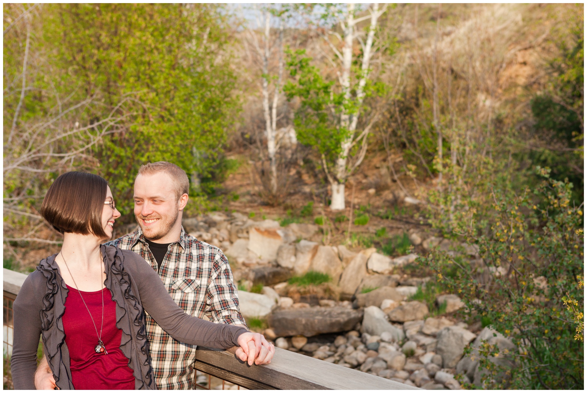 Couple's portraits at the Idaho Botanical Gardens