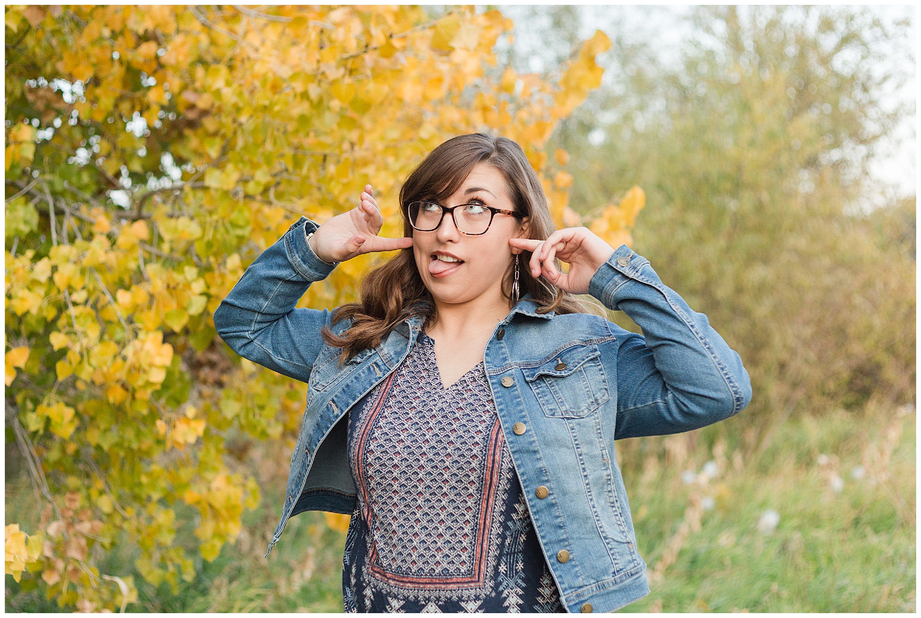 Silly senior photos in Weiser, Idaho | Robin Wheeler Photography